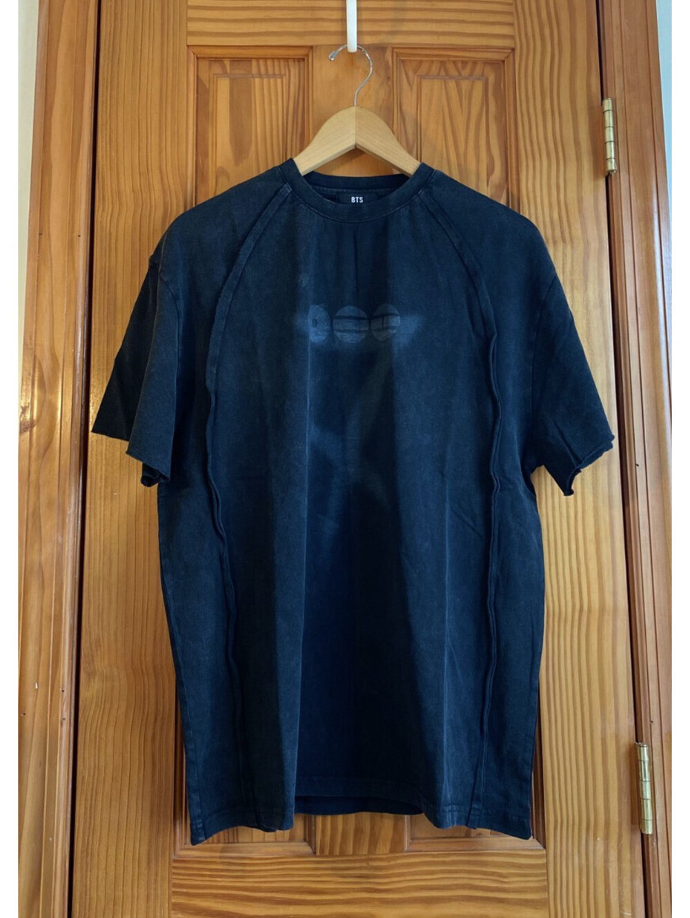 Official BTS 2026 NYC Pop-Up Exclusive Black T-Shirt L